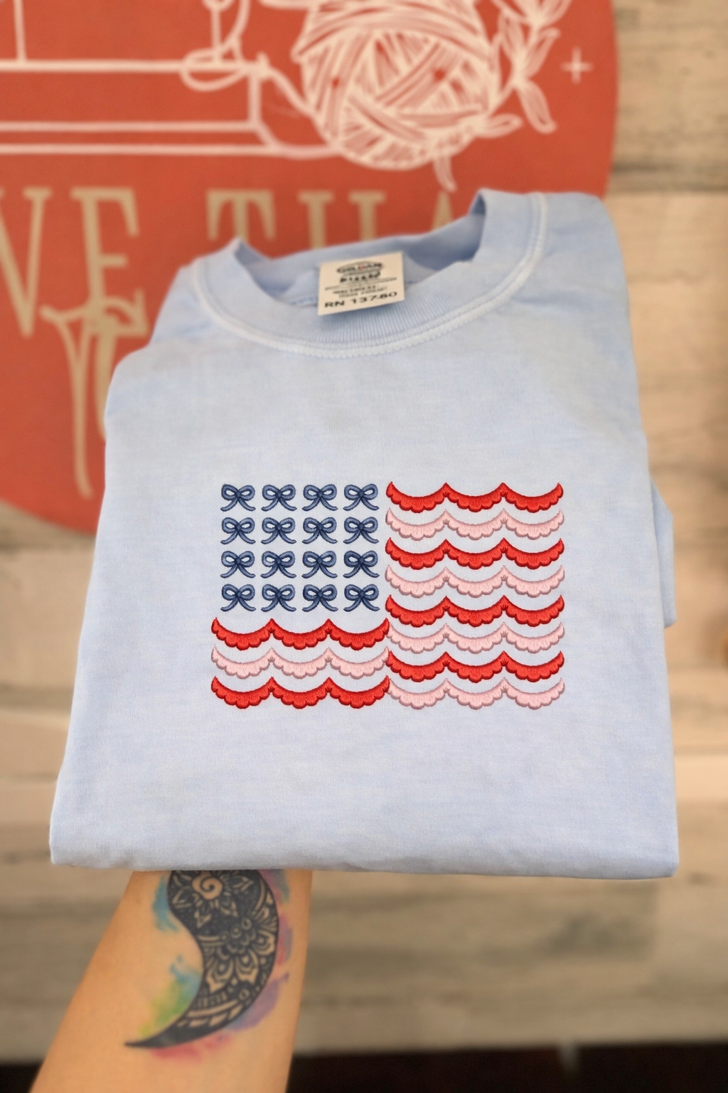 Scalloped Flag